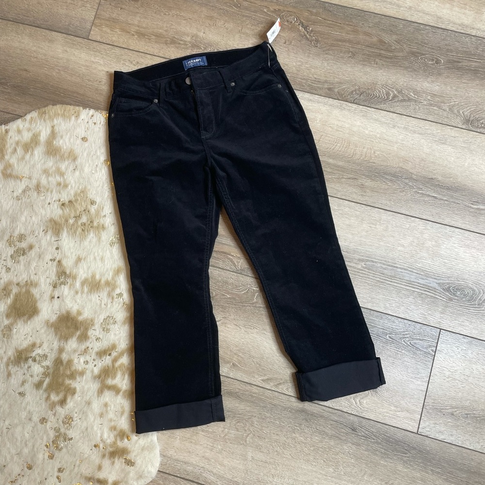 Old navy black mid ride flare faux suede pants